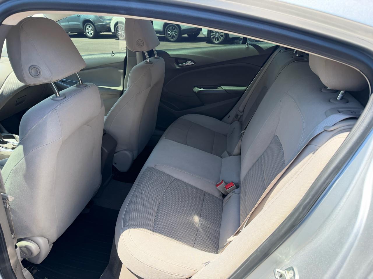Chevrolet Cruze LS Auto 2018