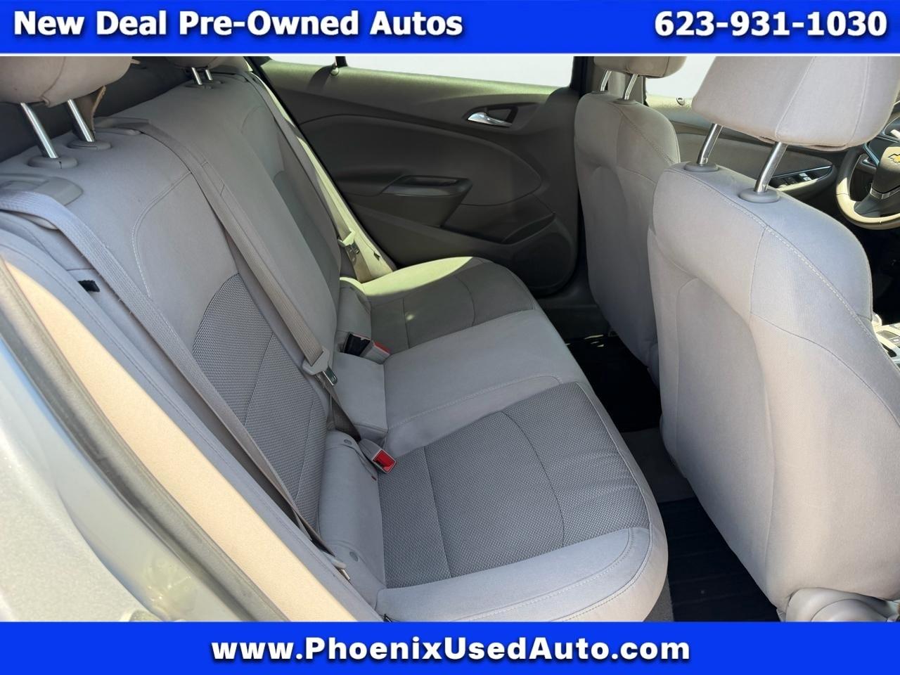 Chevrolet Cruze LS Auto 2018