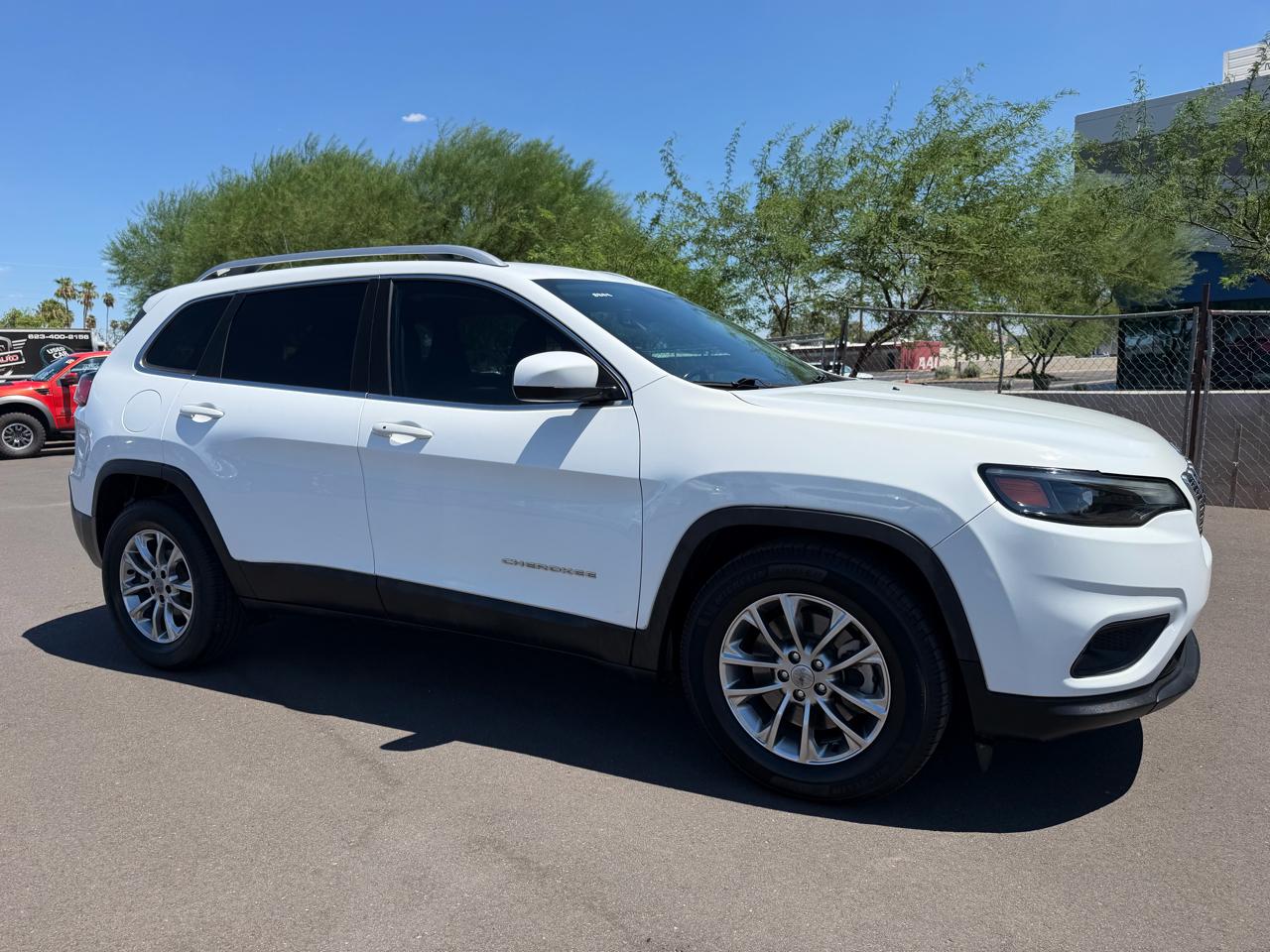 Jeep Cherokee Latitude Plus FWD 2019