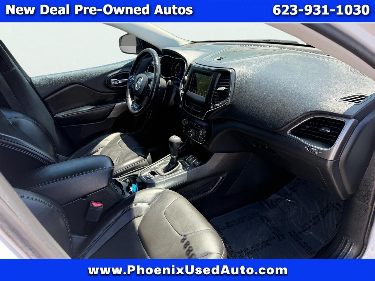 Jeep Cherokee Latitude Plus FWD 2019
