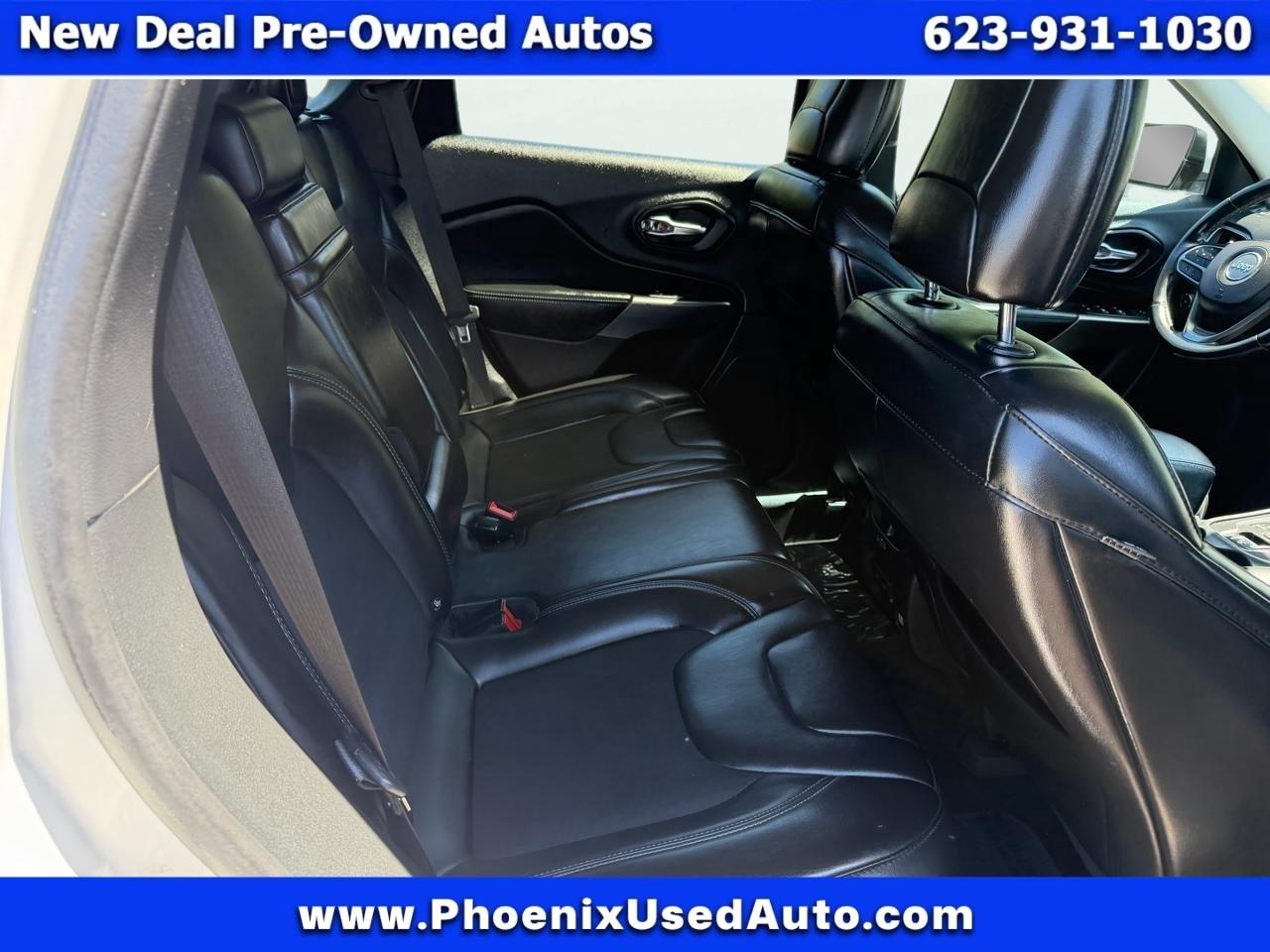 Jeep Cherokee Latitude Plus FWD 2019