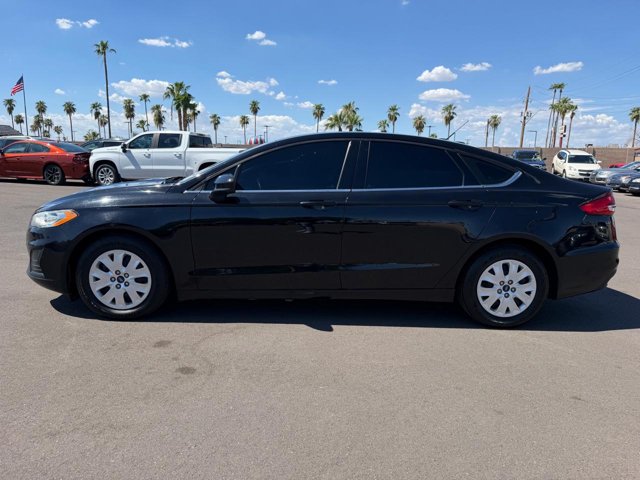 Ford Fusion S 2019