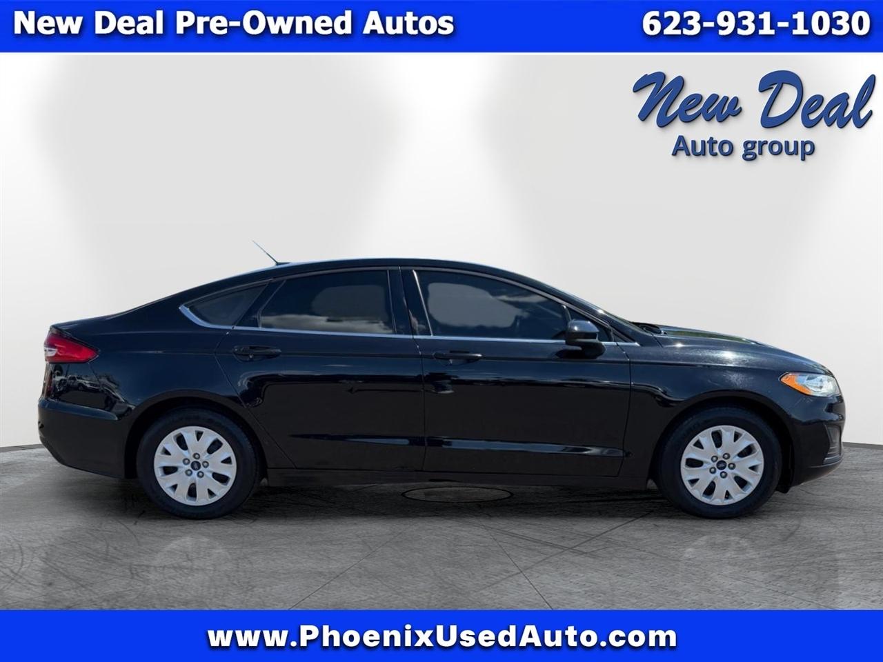 Ford Fusion S 2019