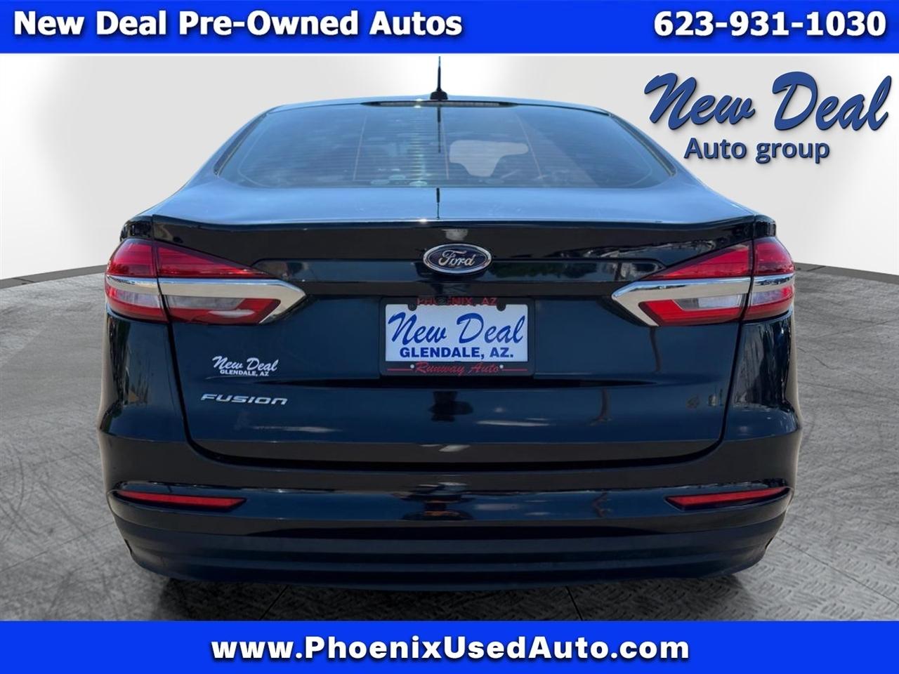 Ford Fusion S 2019