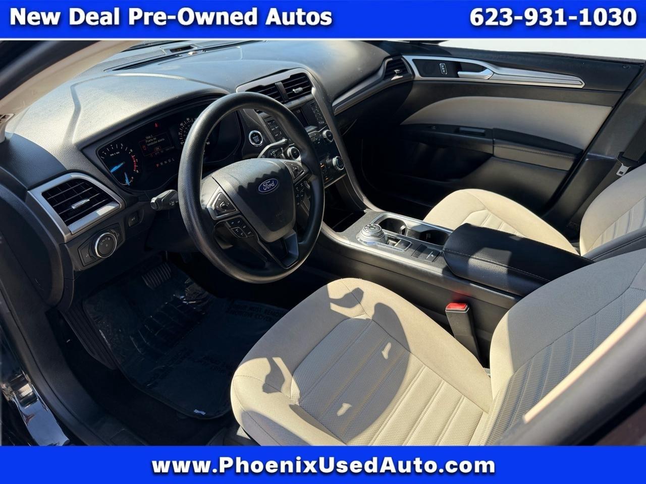Ford Fusion S 2019