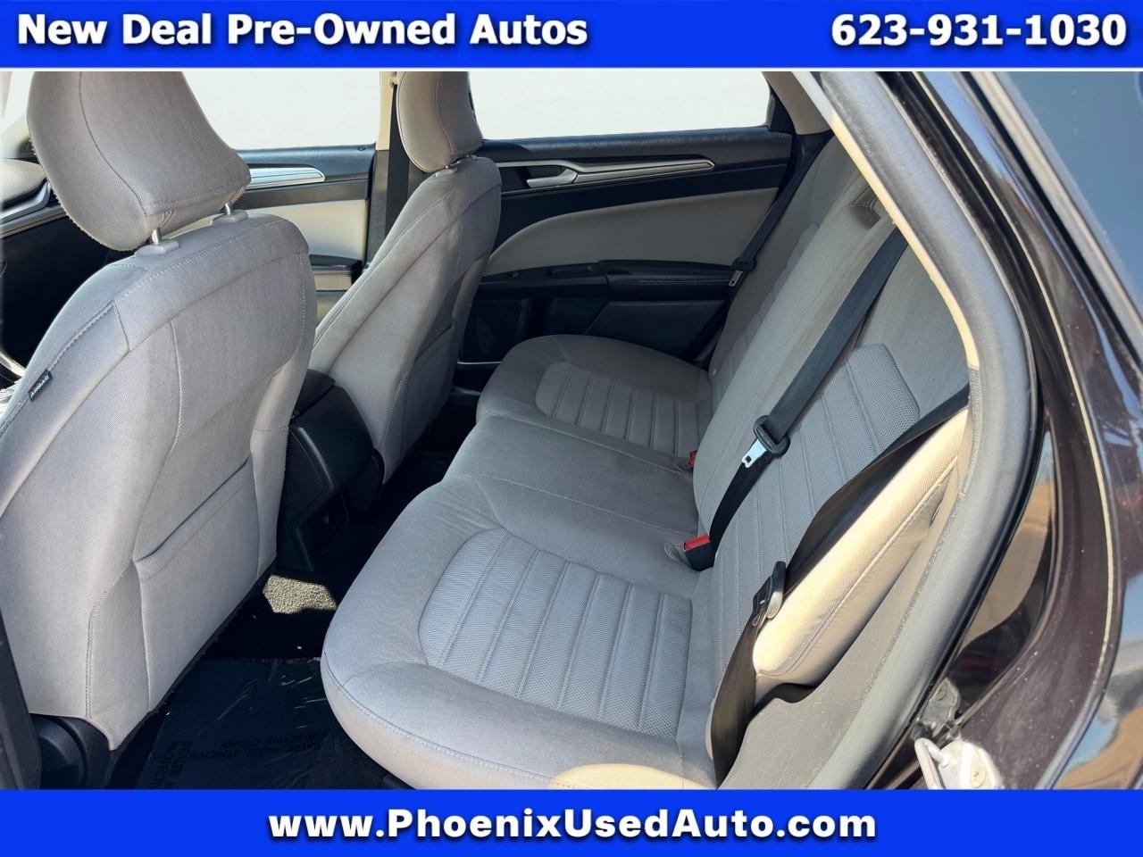 Ford Fusion S 2019