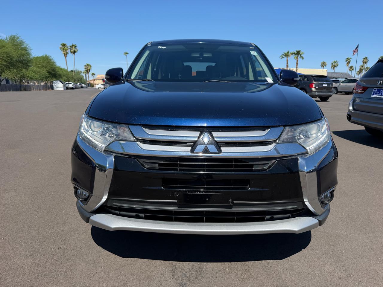 Mitsubishi Outlander SE 2WD 2017