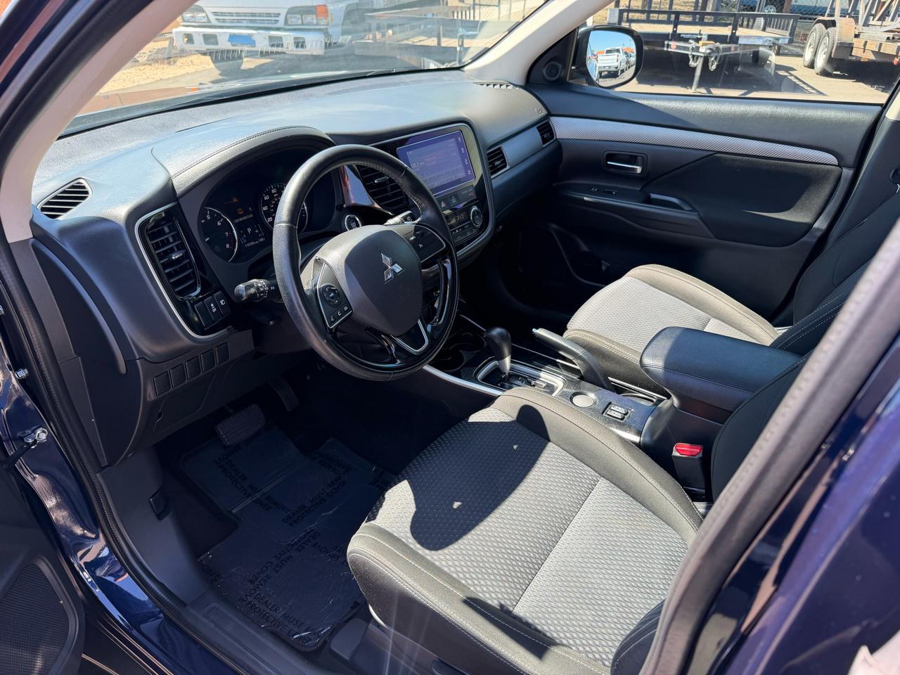 Mitsubishi Outlander SE 2WD 2017