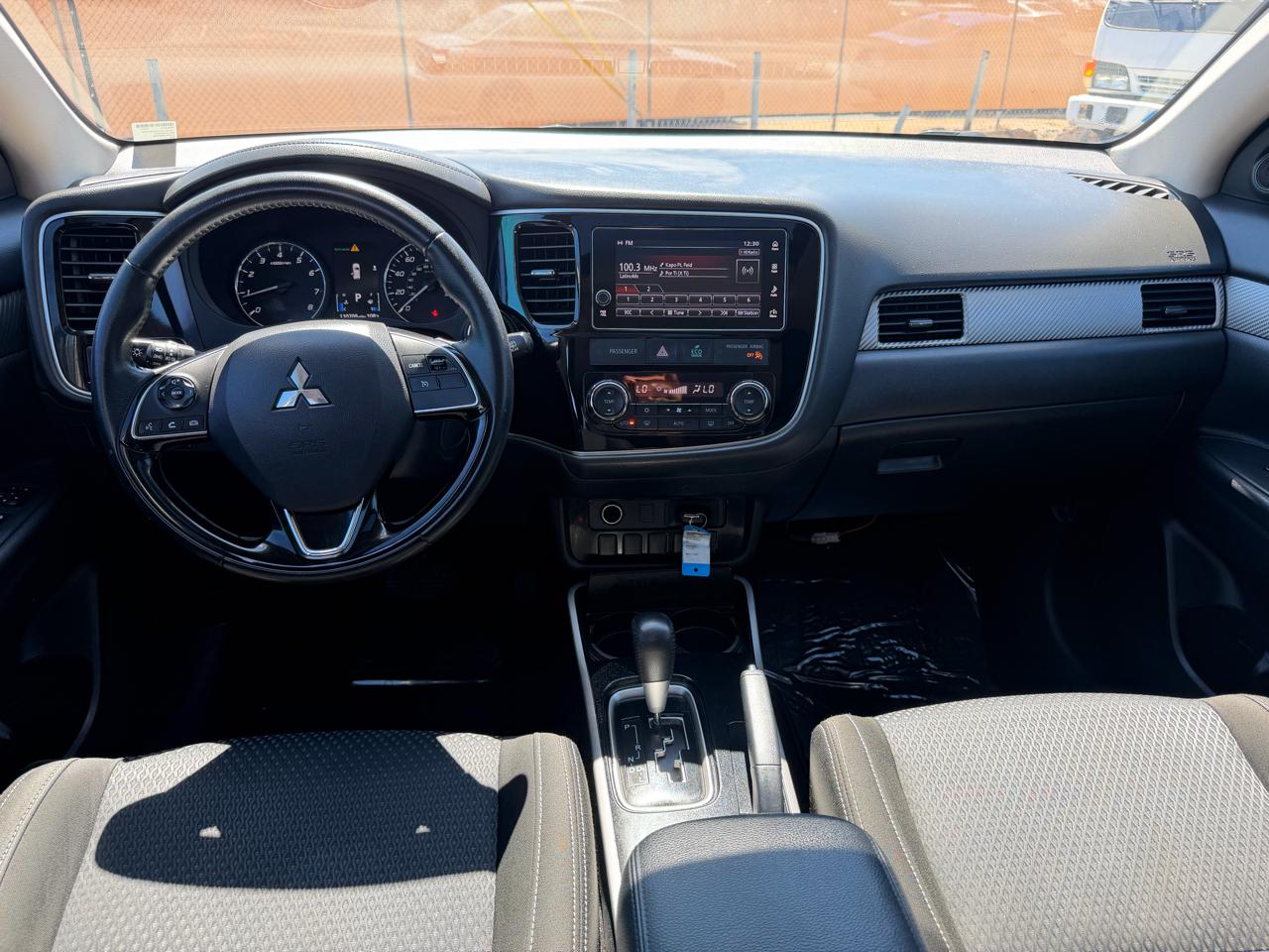 Mitsubishi Outlander SE 2WD 2017