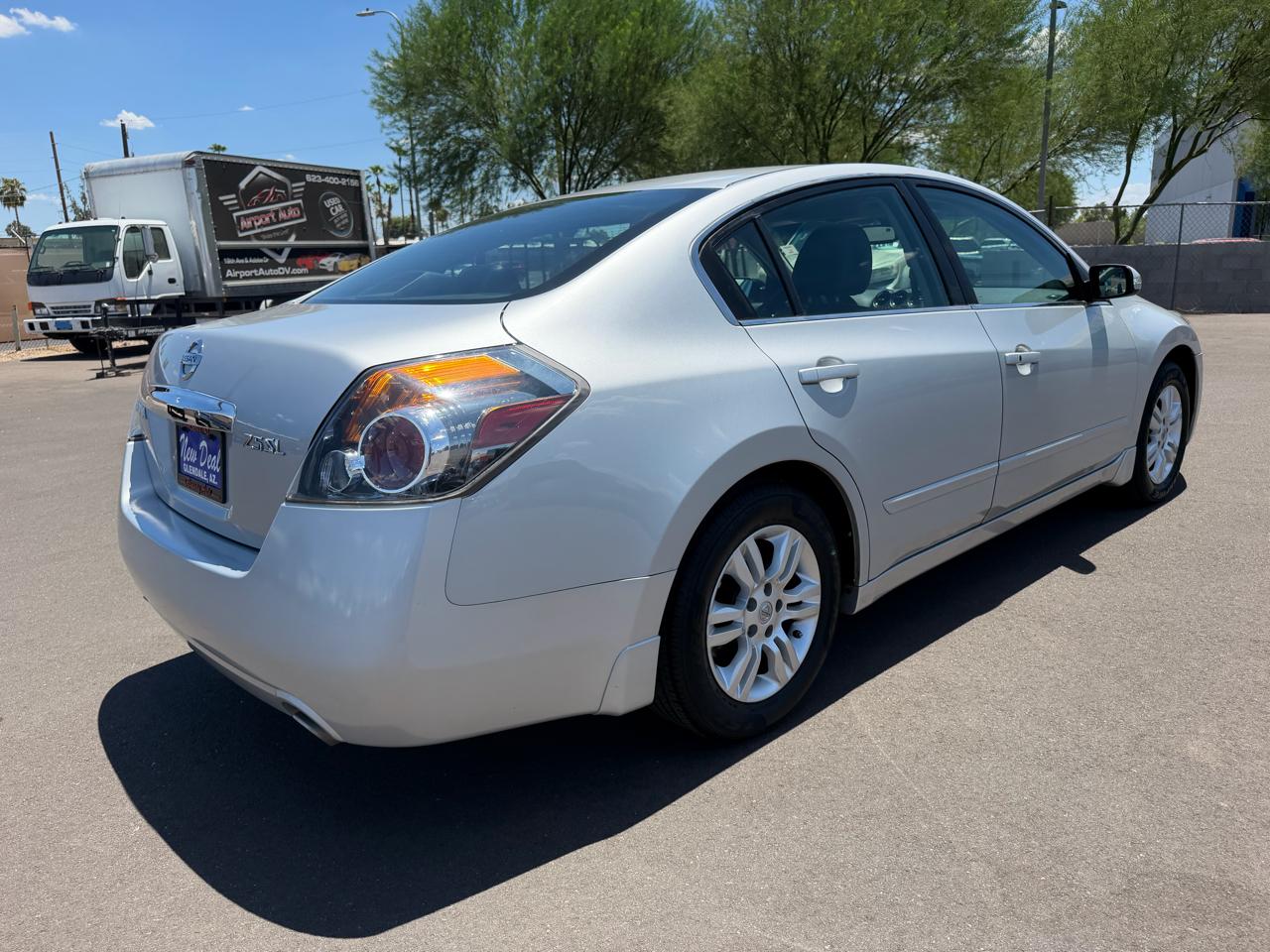 Nissan Altima 2.5 S 2011