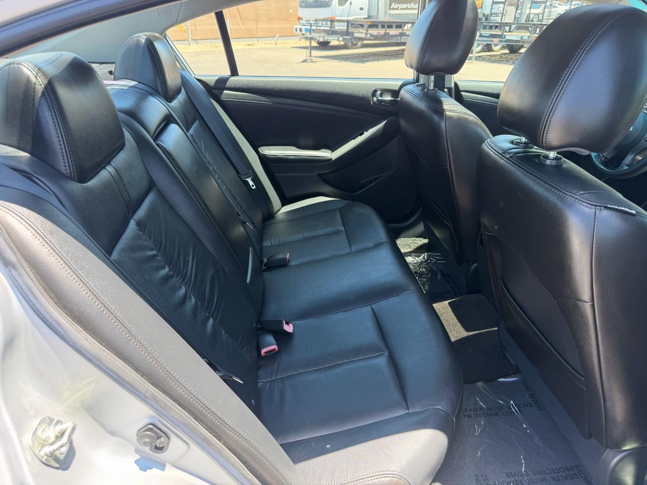 Nissan Altima 2.5 S 2011
