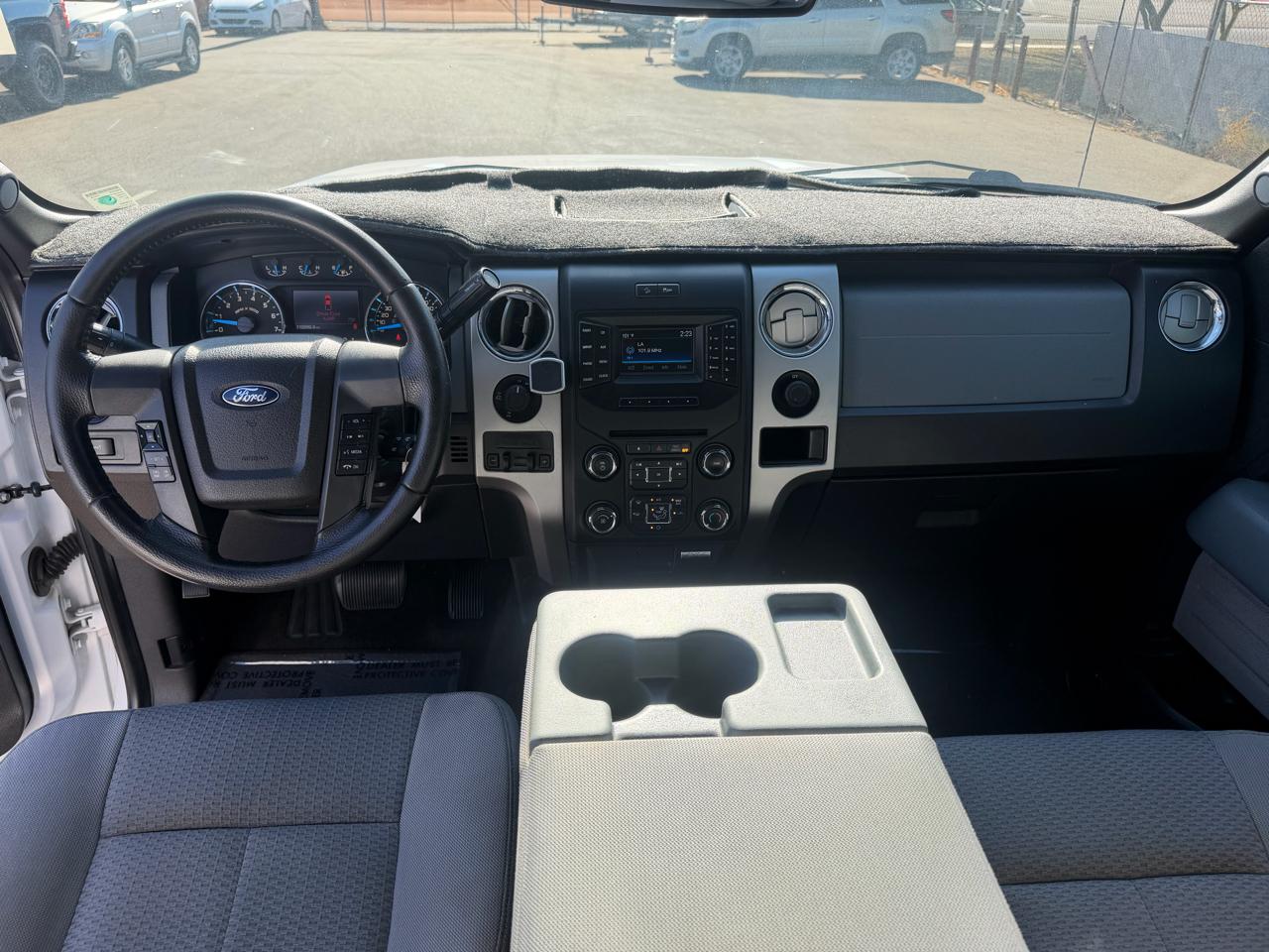 Ford F-150 4WD SuperCrew 139" XL 2014