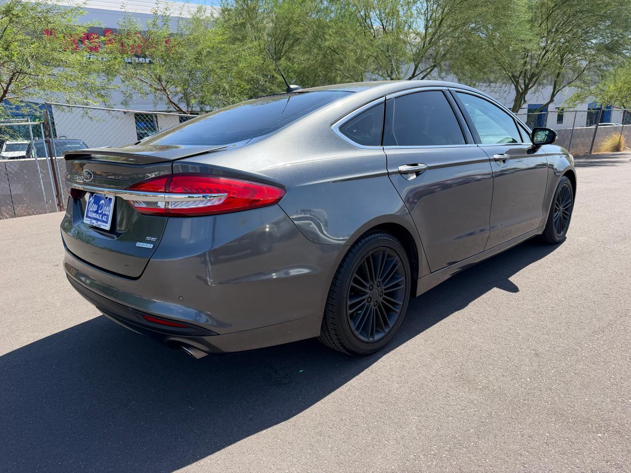Ford Fusion SE 2017