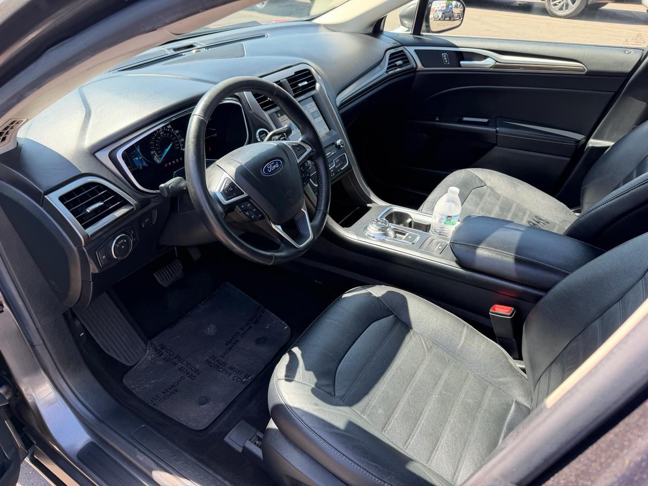 Ford Fusion SE 2017
