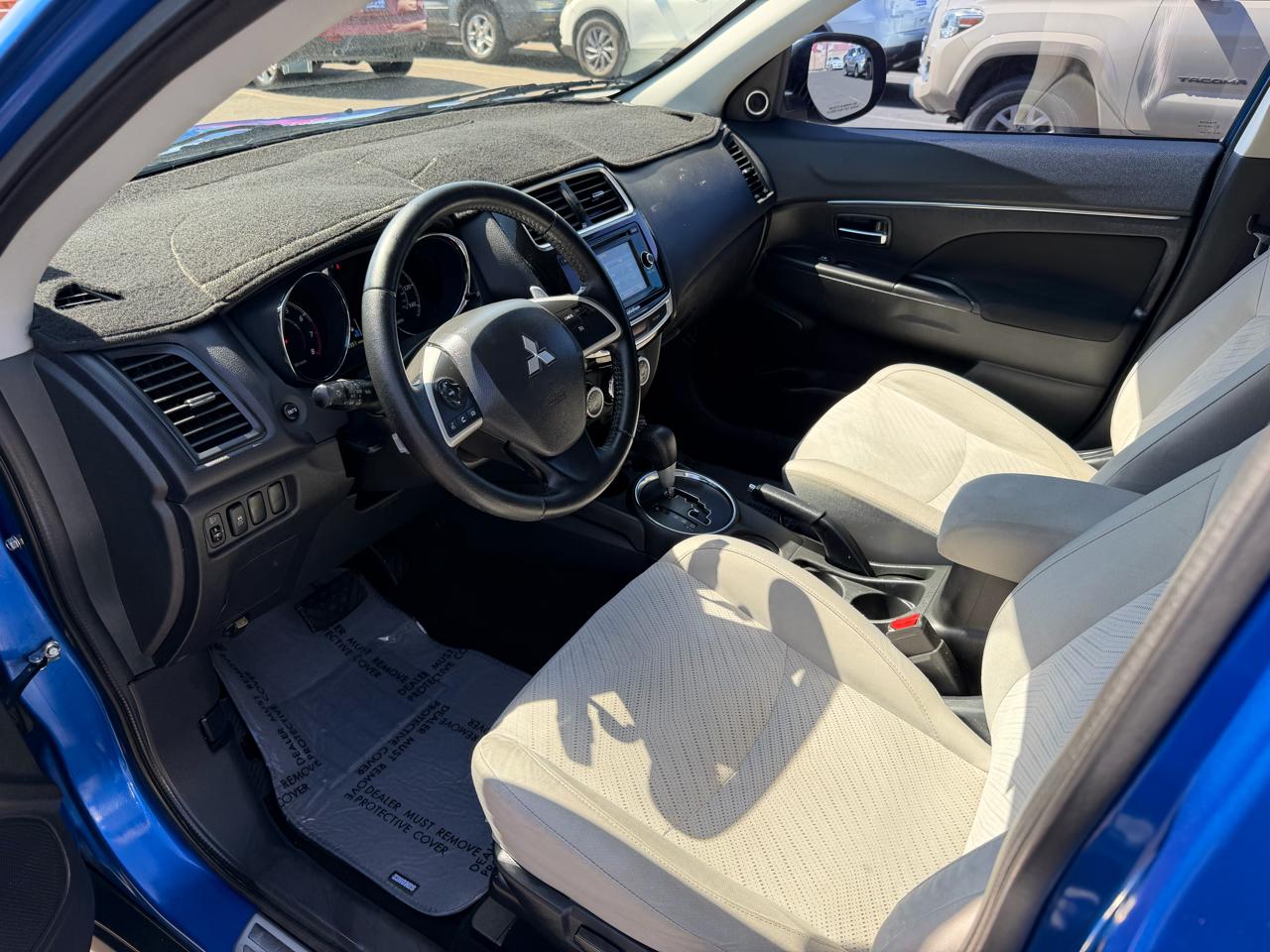 Mitsubishi Outlander Sport SE 2WD 2015
