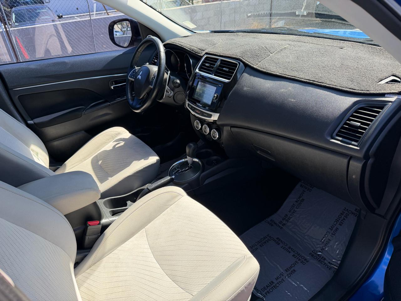 Mitsubishi Outlander Sport SE 2WD 2015