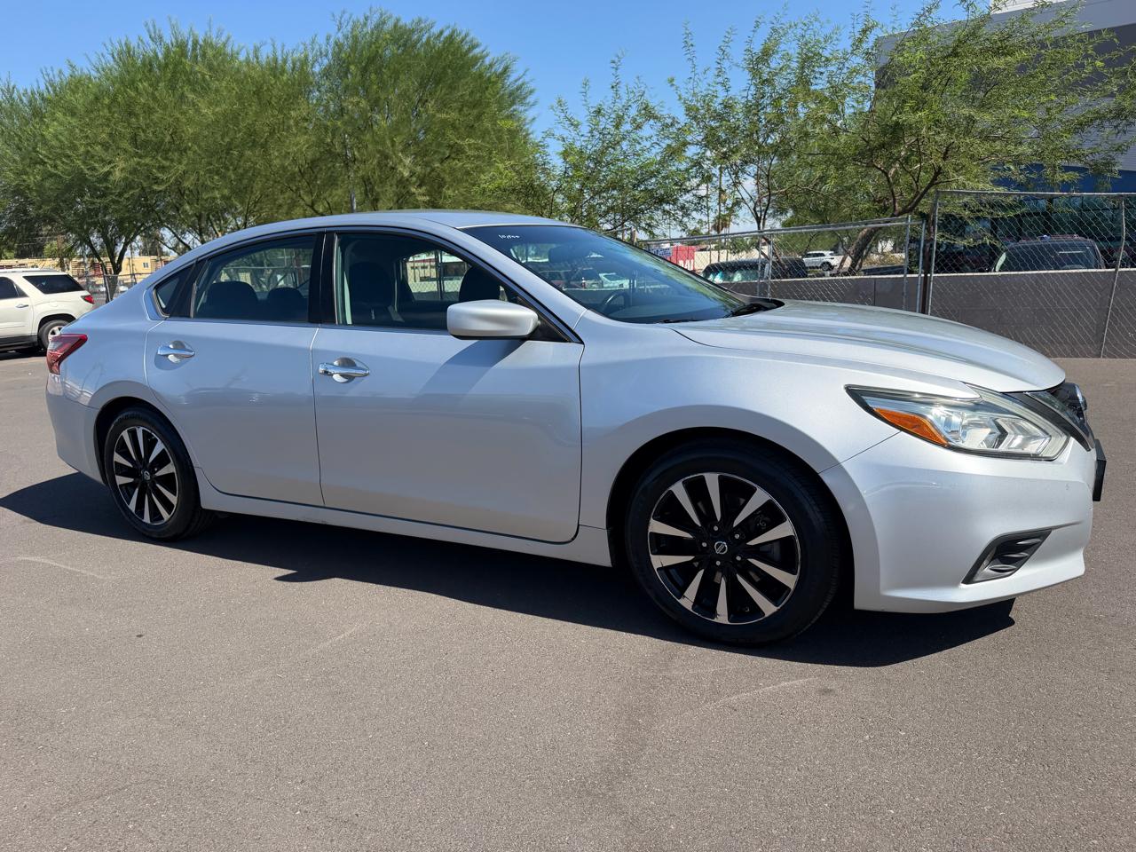 Nissan Altima 2.5 SV 2018