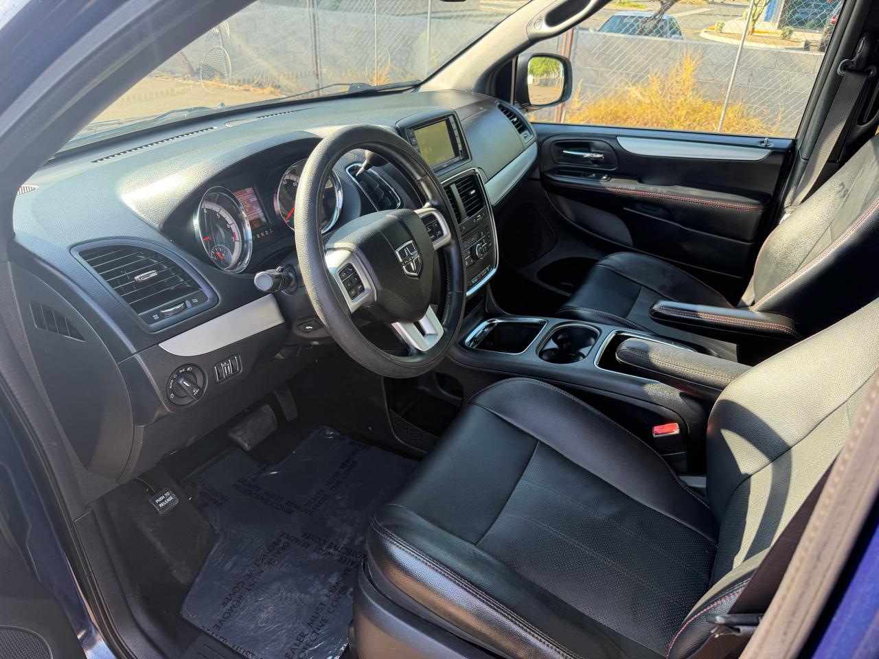 Dodge Grand Caravan R/T 2014