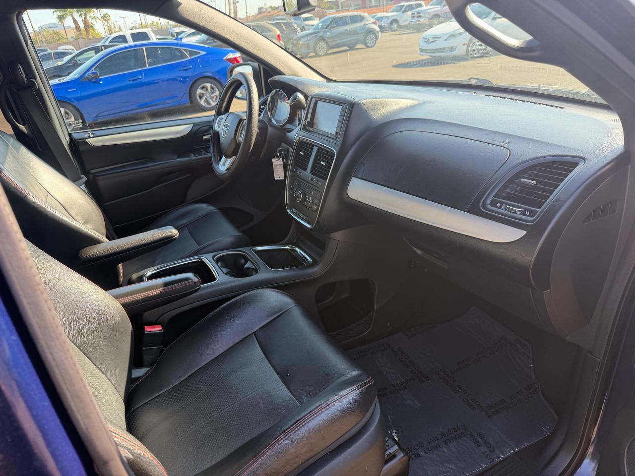 Dodge Grand Caravan R/T 2014