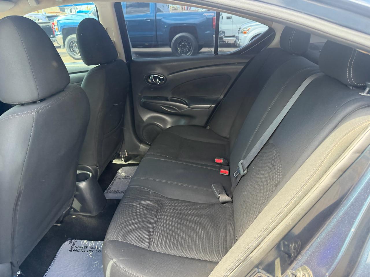 Nissan Versa 1.6 S 5M 2017
