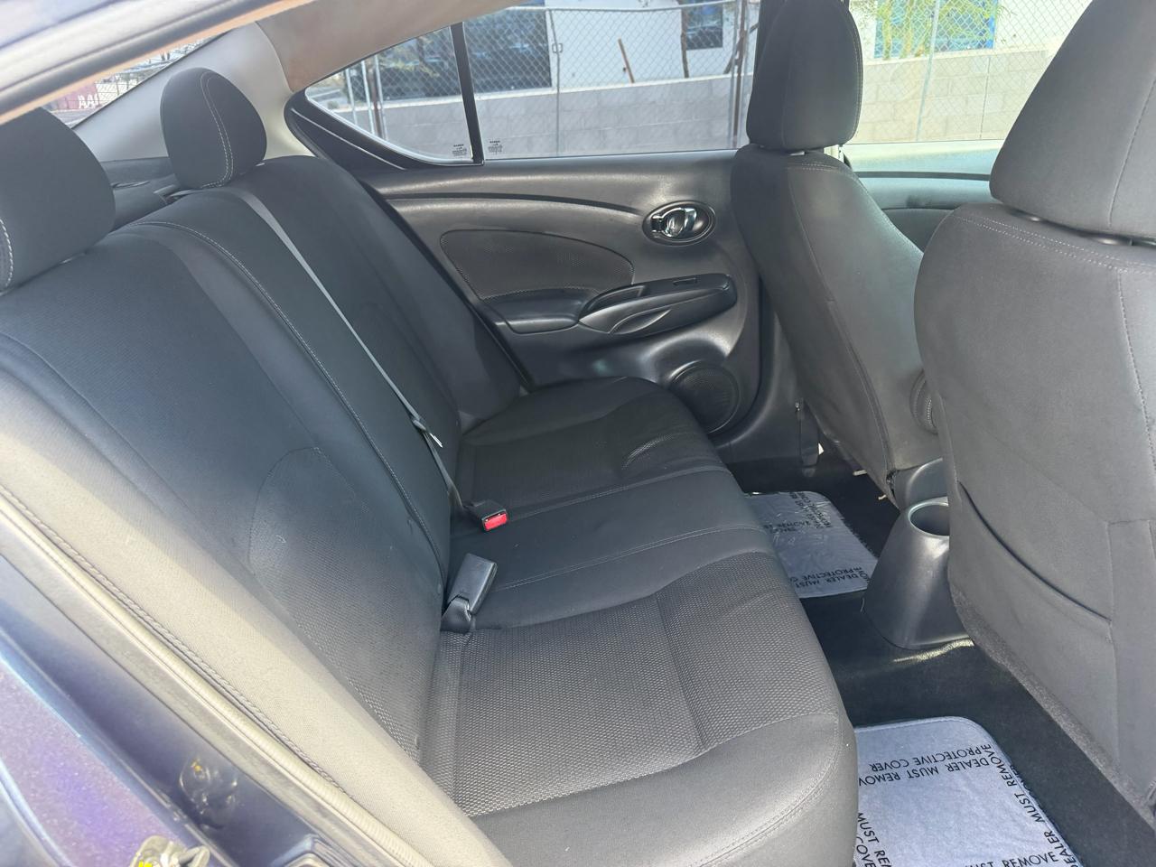 Nissan Versa 1.6 S 5M 2017