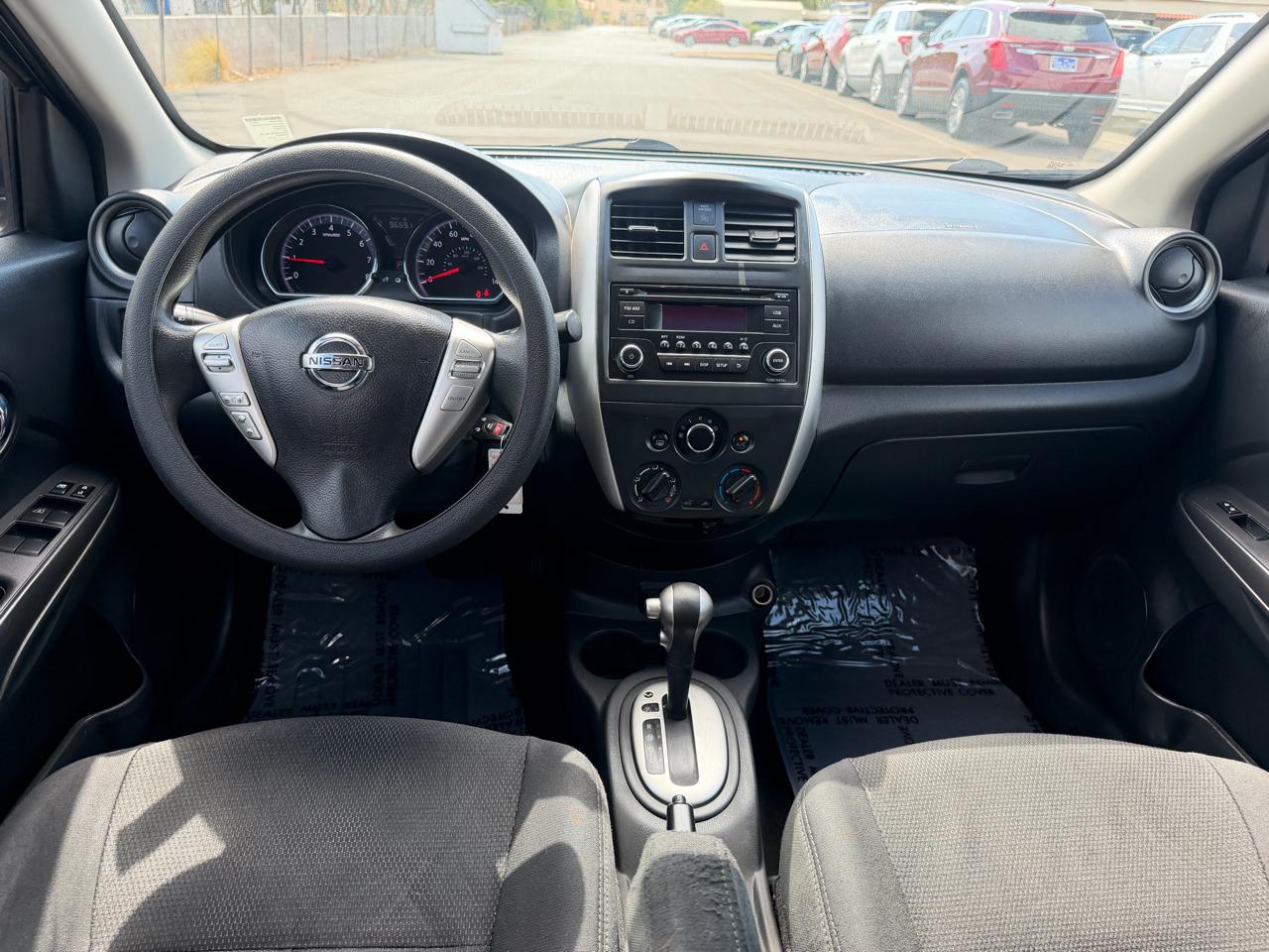 Nissan Versa 1.6 S 5M 2017
