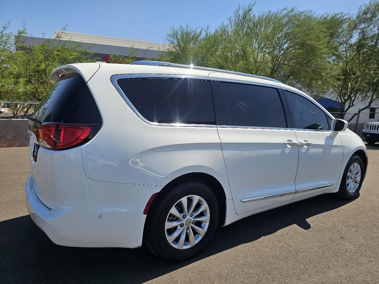 Chrysler Pacifica Touring-L 2018