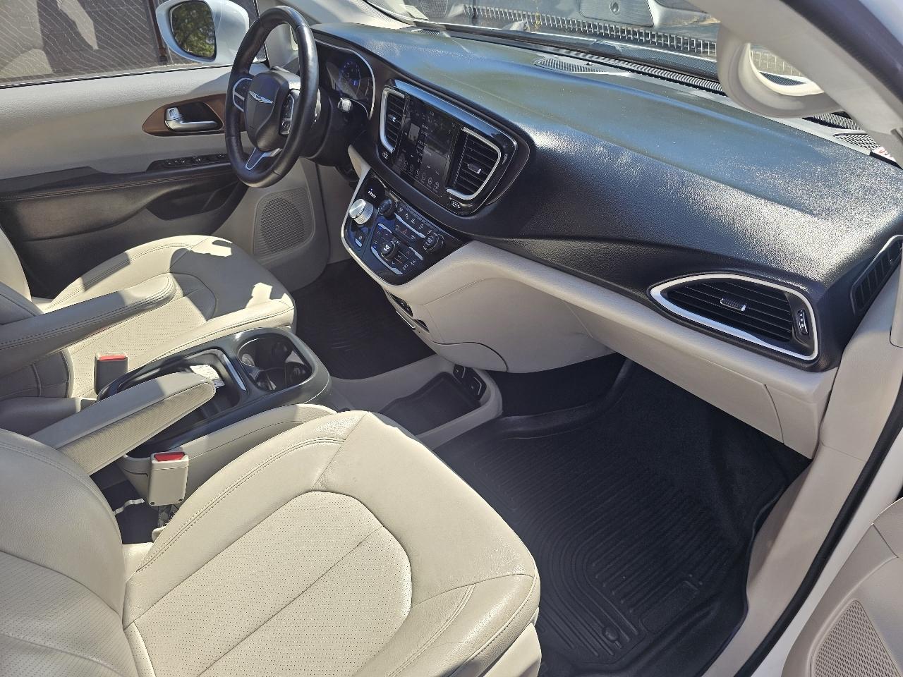 Chrysler Pacifica Touring-L 2018