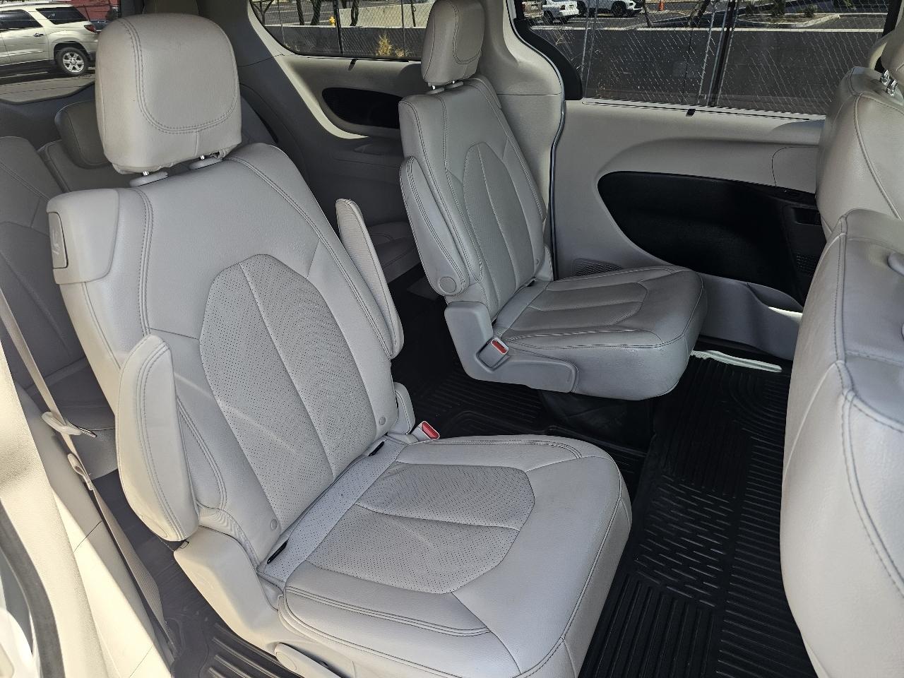 Chrysler Pacifica Touring-L 2018