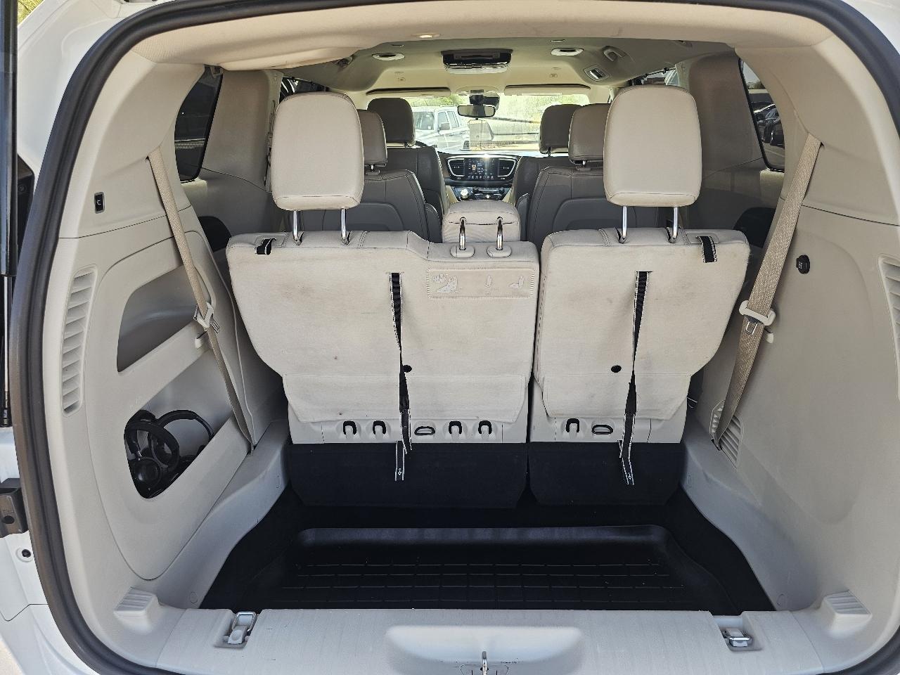 Chrysler Pacifica Touring-L 2018