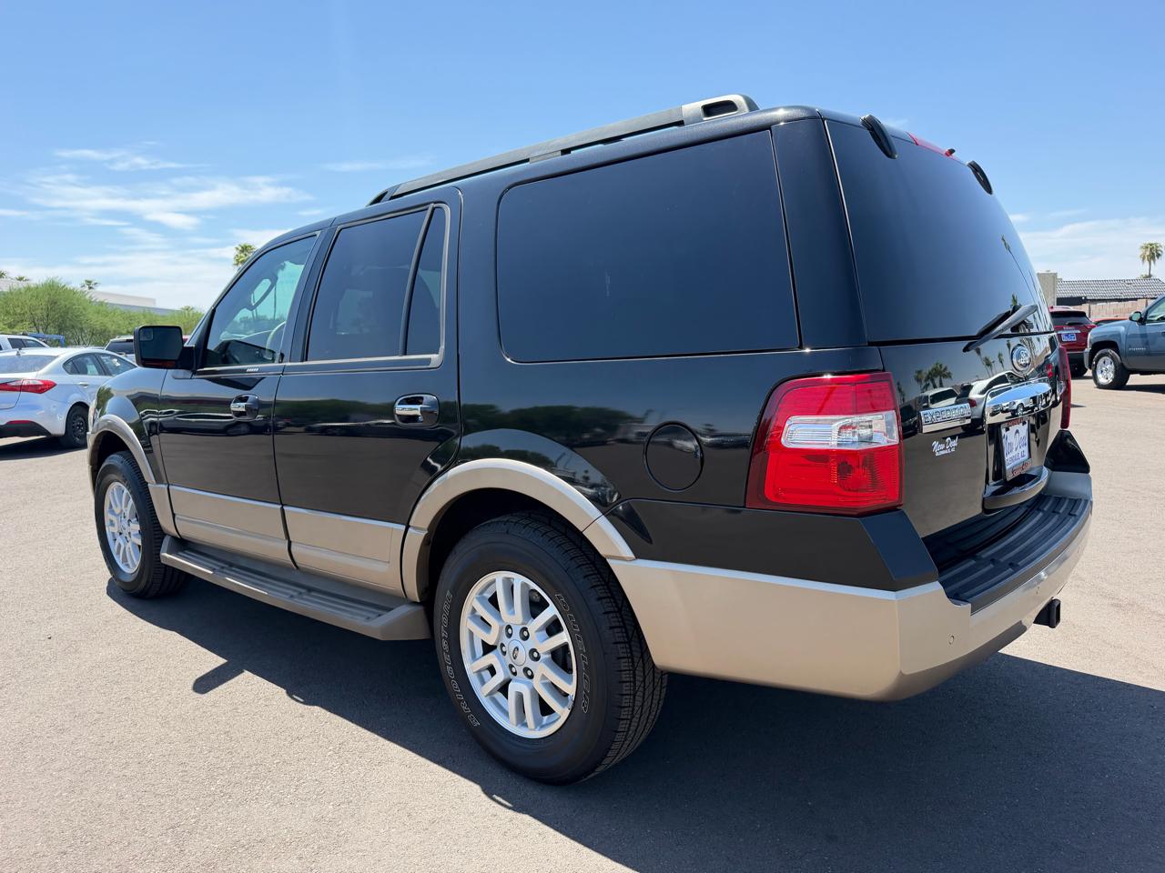 Ford Expedition XLT 4WD 2014
