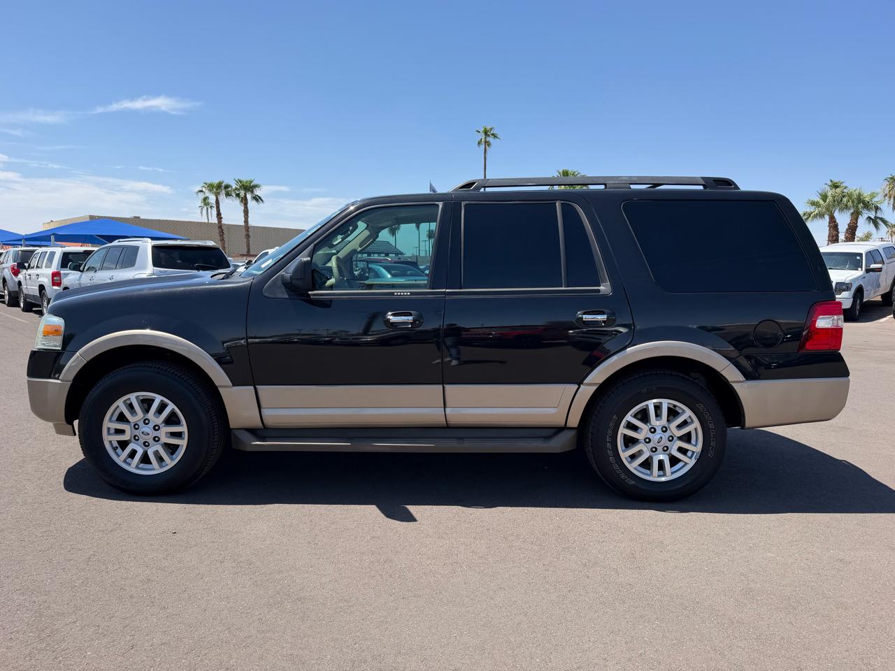 Ford Expedition XLT 4WD 2014