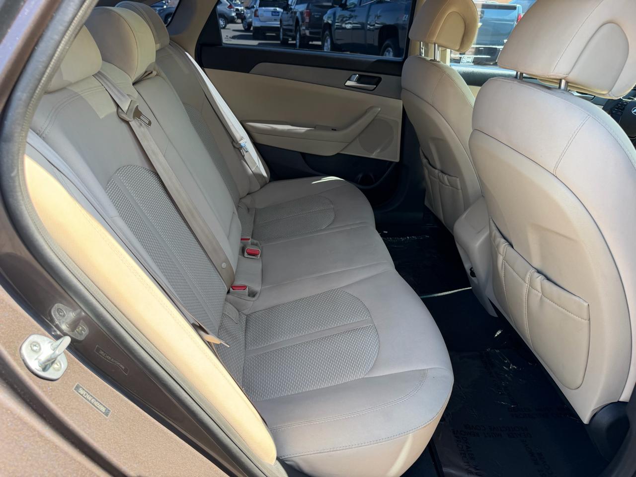 Hyundai Sonata SE 2015
