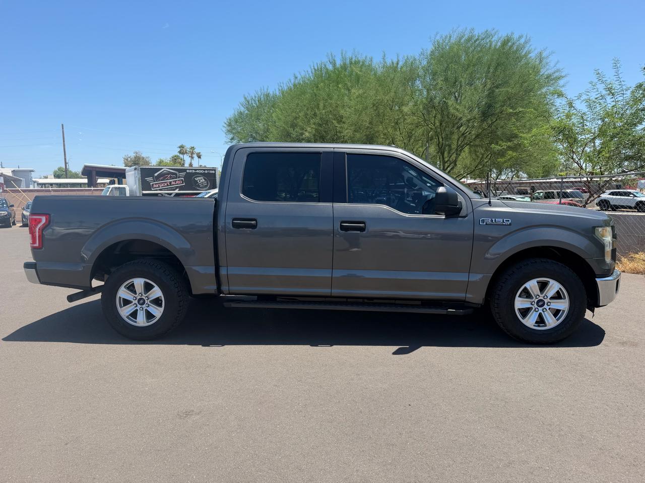 Ford F-150 2WD SuperCrew 139" XL 2016