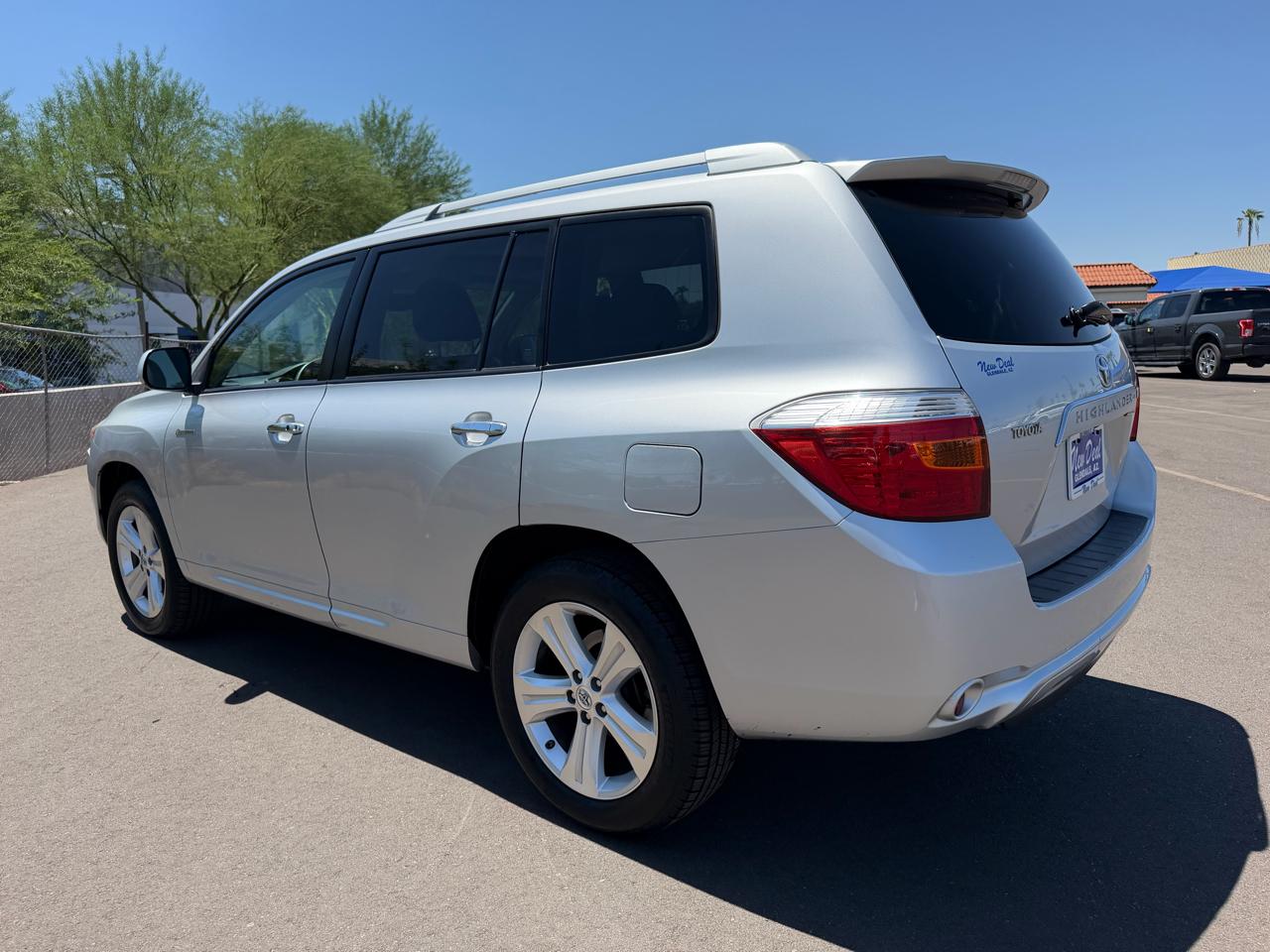 Toyota Highlander Limited 2WD 2009