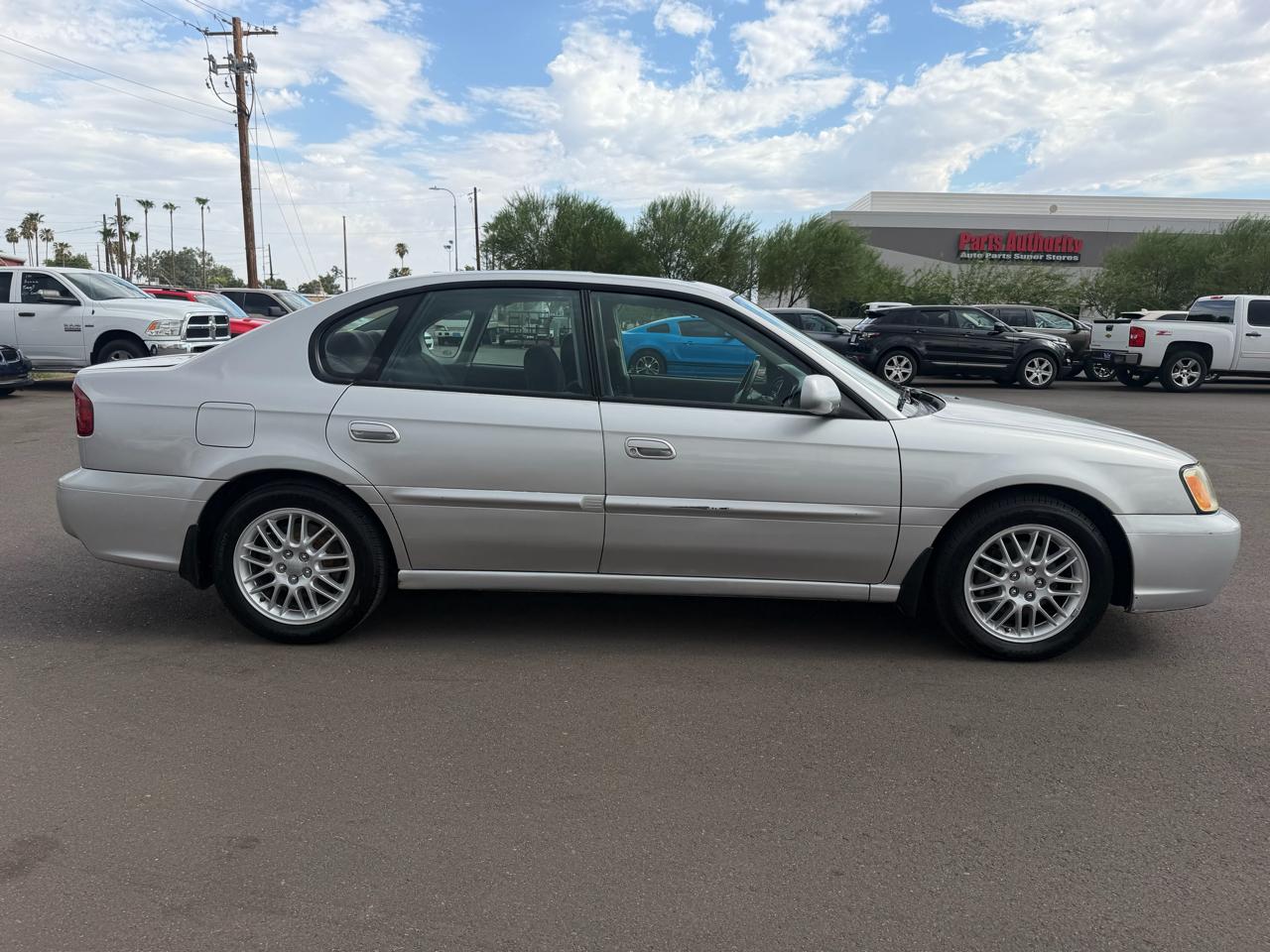 Subaru Legacy L 2003