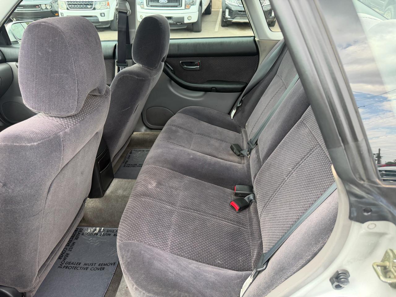 Subaru Legacy L 2003