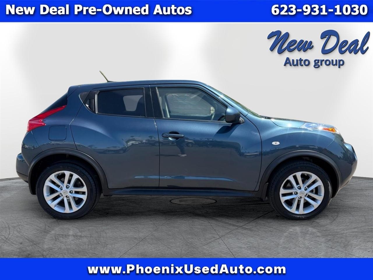 Nissan Juke S FWD 2012
