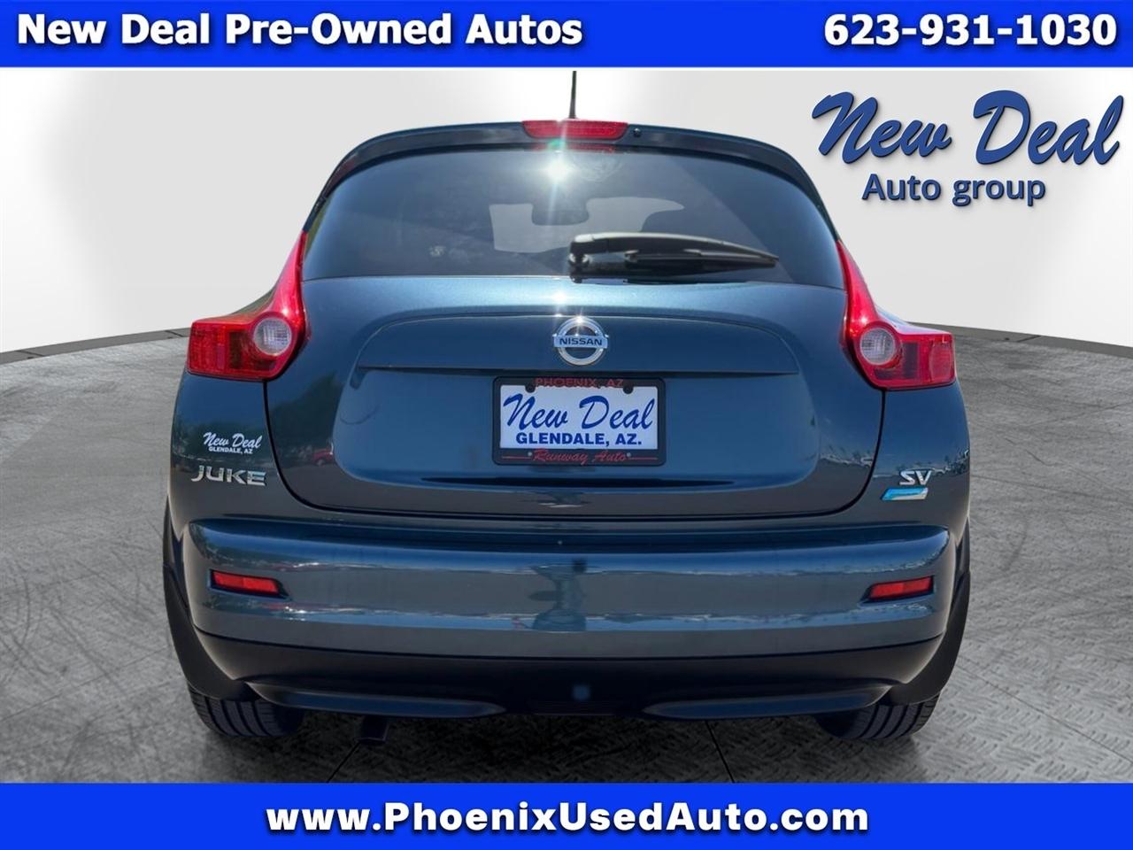 Nissan Juke S FWD 2012