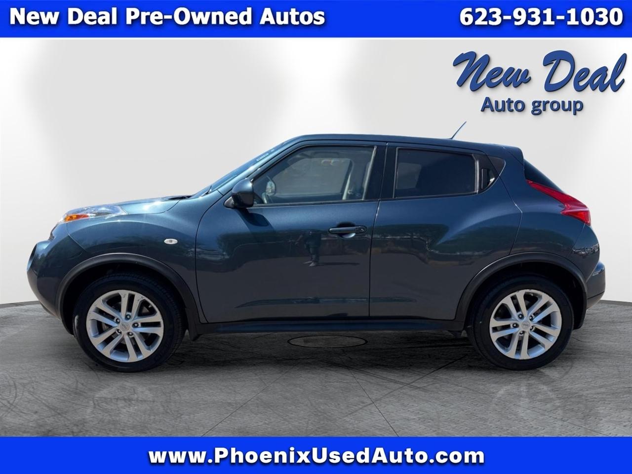 Nissan Juke S FWD 2012