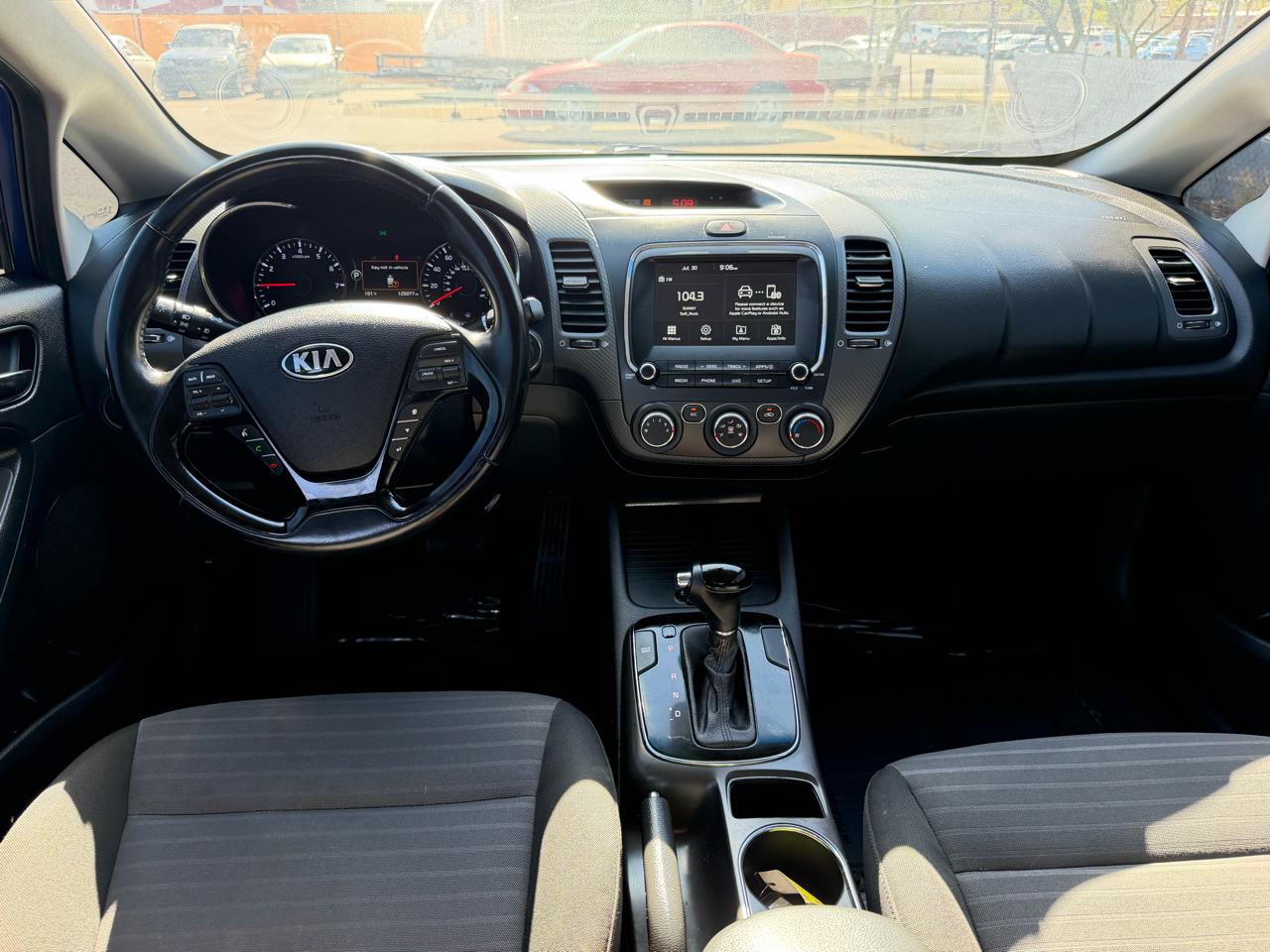 Kia Forte LX 6A 2017