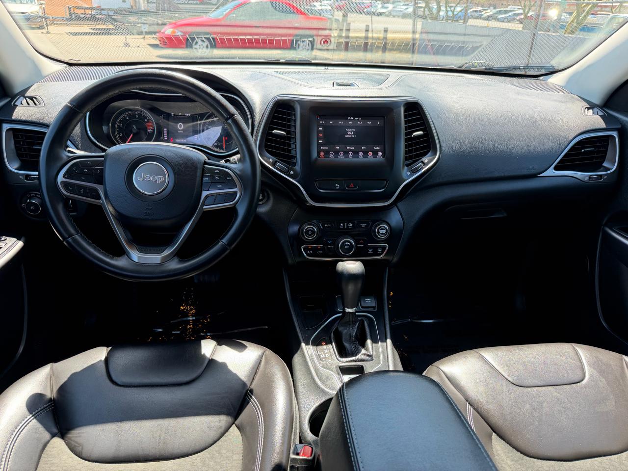 Jeep Cherokee Latitude Plus FWD 2019