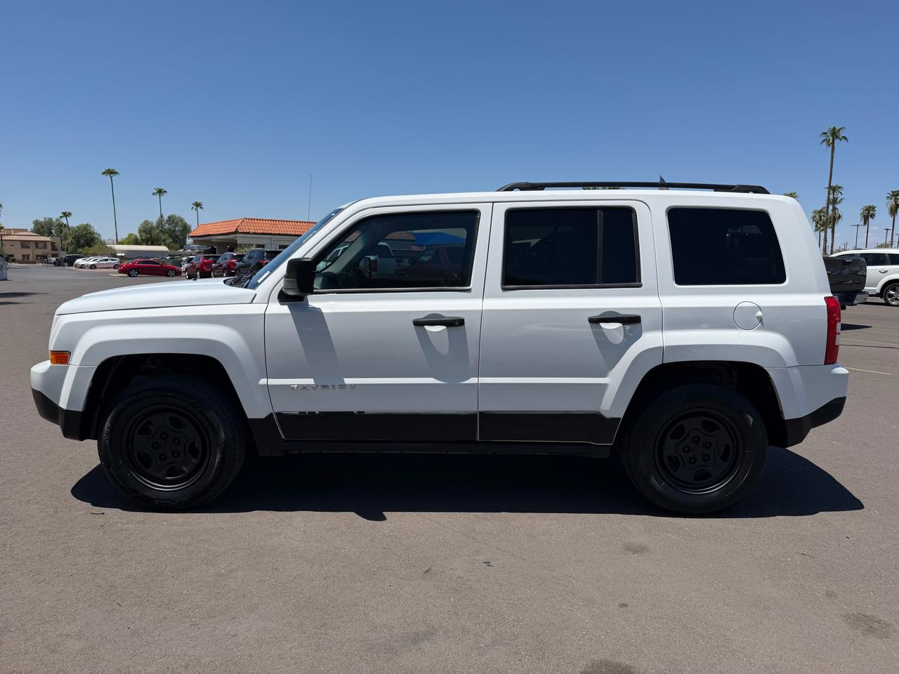 Jeep Patriot 2WD 2011