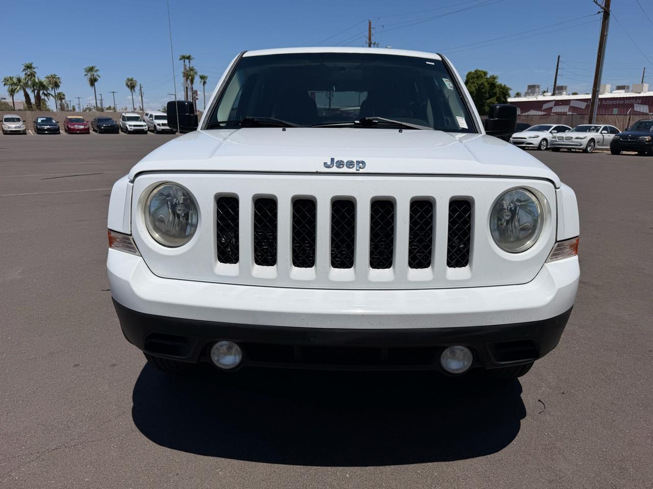 Jeep Patriot 2WD 2011