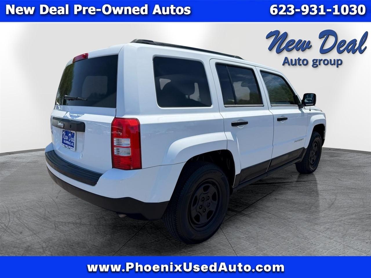 Jeep Patriot 2WD 2011