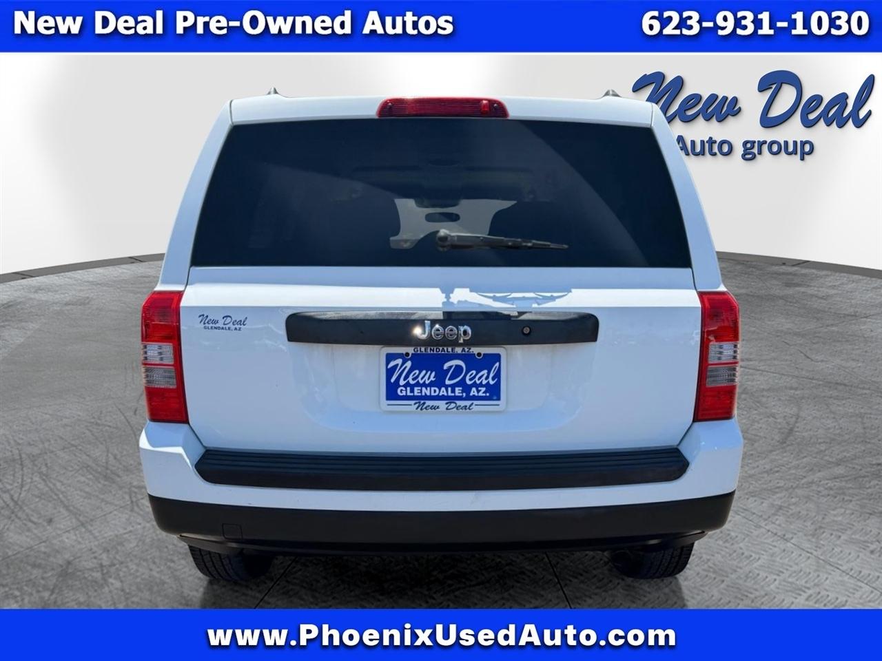 Jeep Patriot 2WD 2011