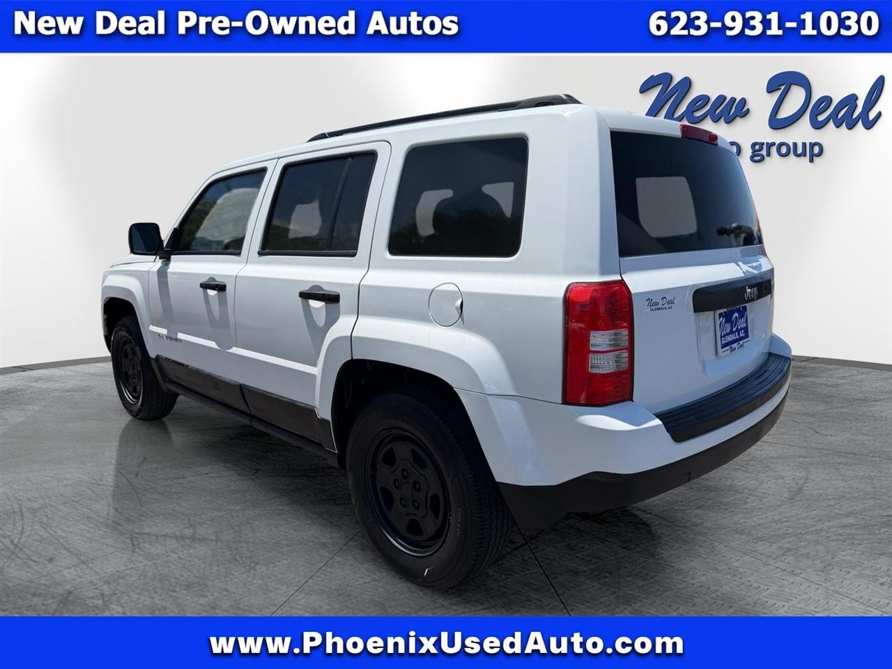 Jeep Patriot 2WD 2011