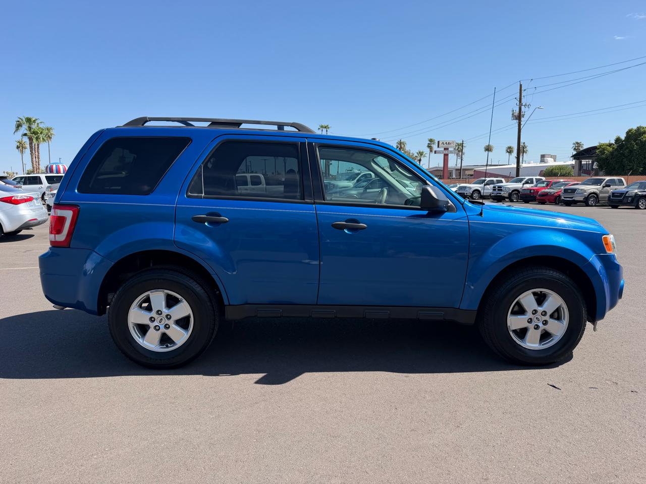 Ford Escape XLT FWD 2012