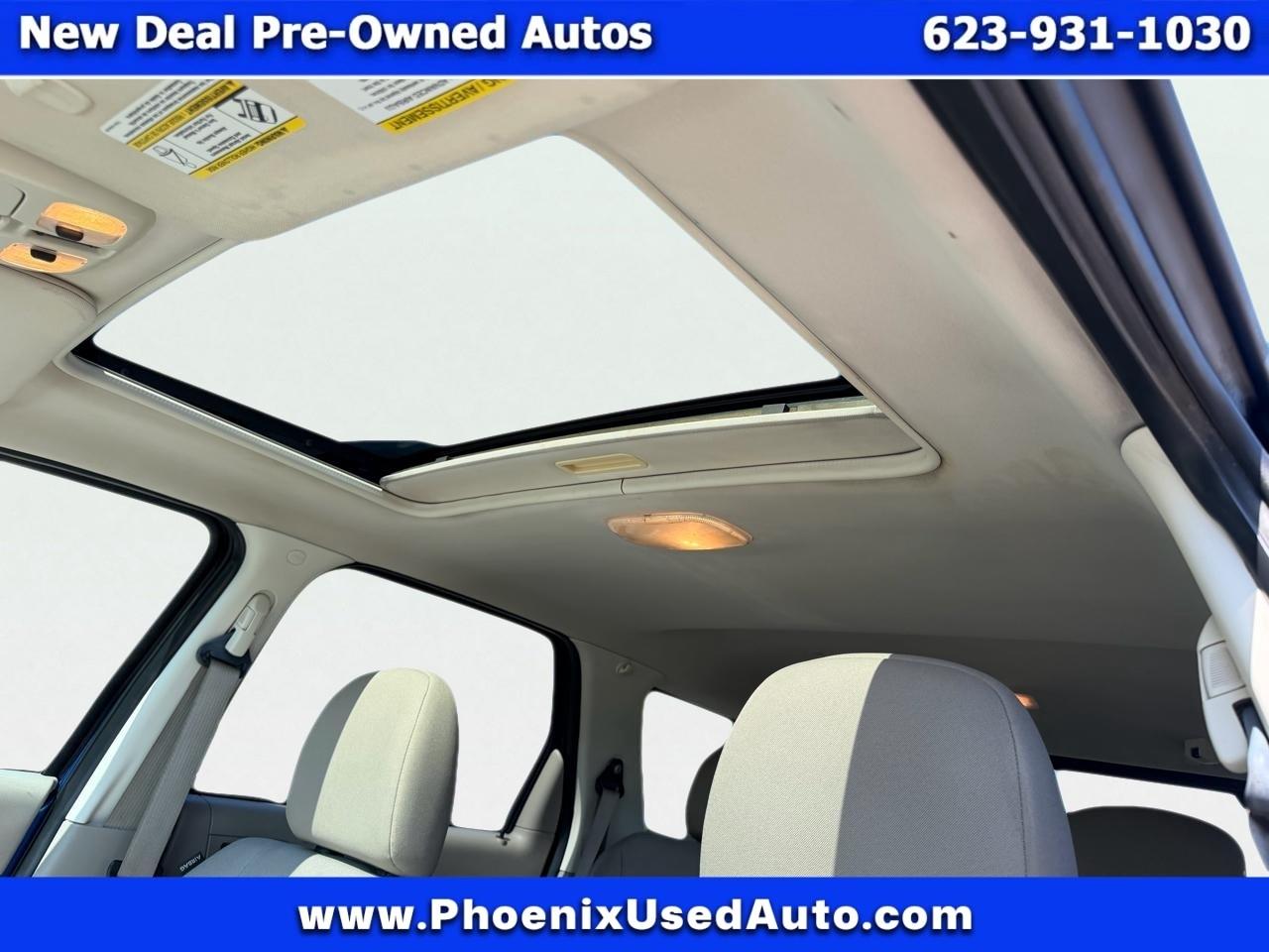 Ford Escape XLT FWD 2012