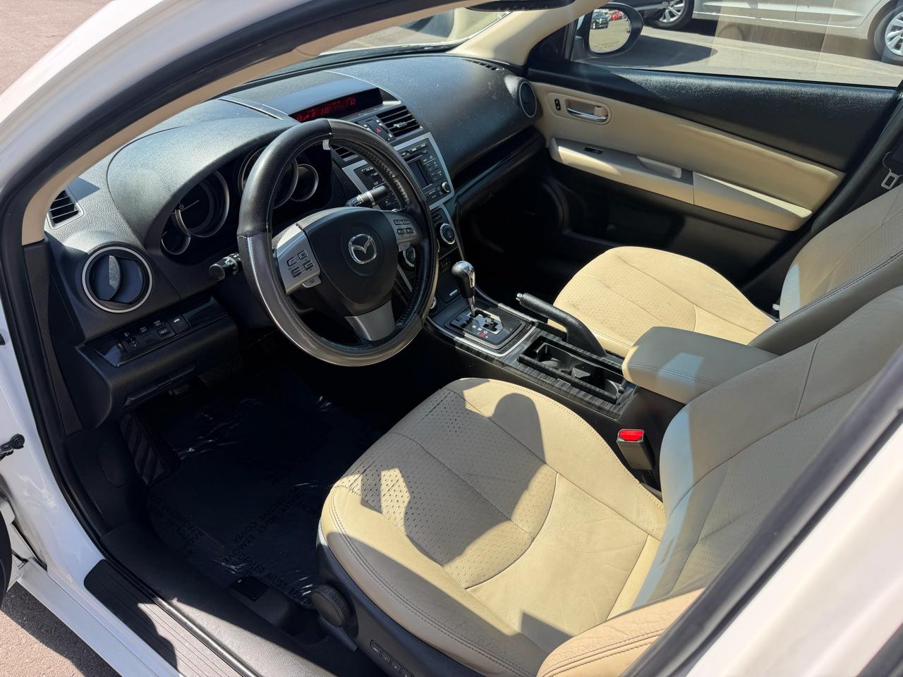 Mazda MAZDA6 s Grand Touring 2010